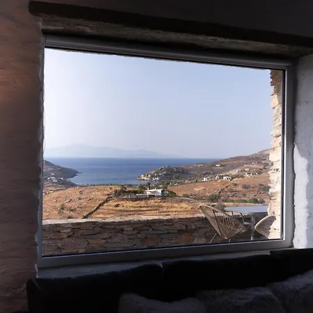 Petra Vista Retreats 1 Stone Haven 2 Heritage Haven 3 Oak Haven *