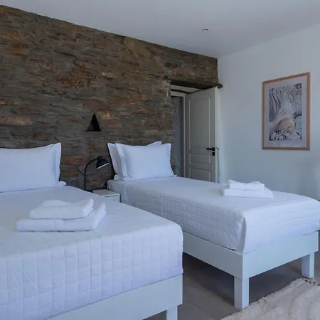 בית נופש Petra Vista Retreats Otziás